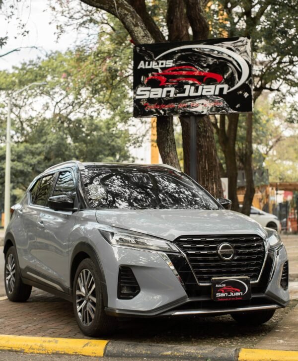 NISSAN KICKS EXCLUSIVE