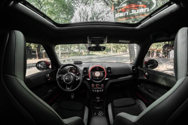 Mini Cooper contry jhon cooper - Image 4