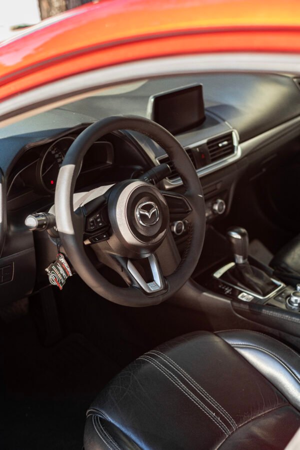 MAZDA 3 TOURING - Image 5