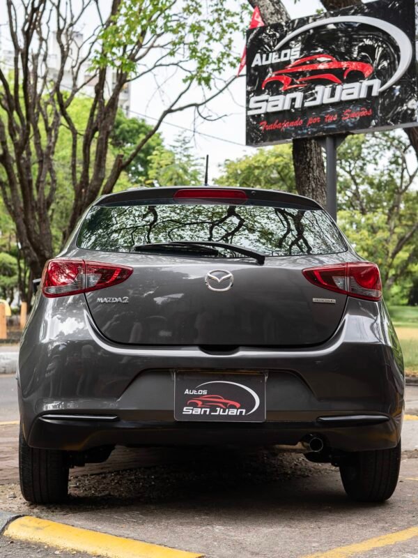 MAZDA 2 - Image 6