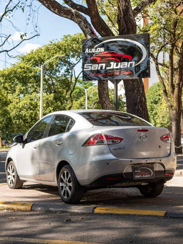 MAZDA 2 SEDAN - Image 5