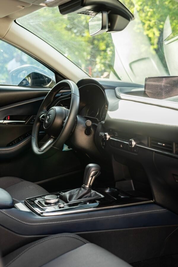 MAZDA CX- 30 TOURING - Image 2
