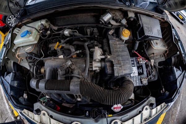 RENAULT KWID - Image 3