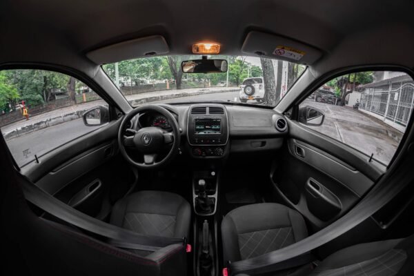 RENAULT KWID - Image 4